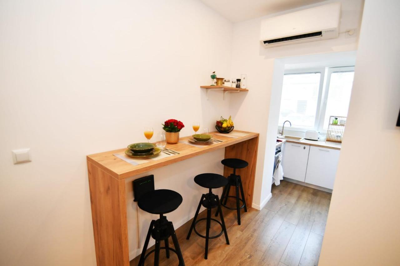 Nicole Apartment Rijeka Exterior photo